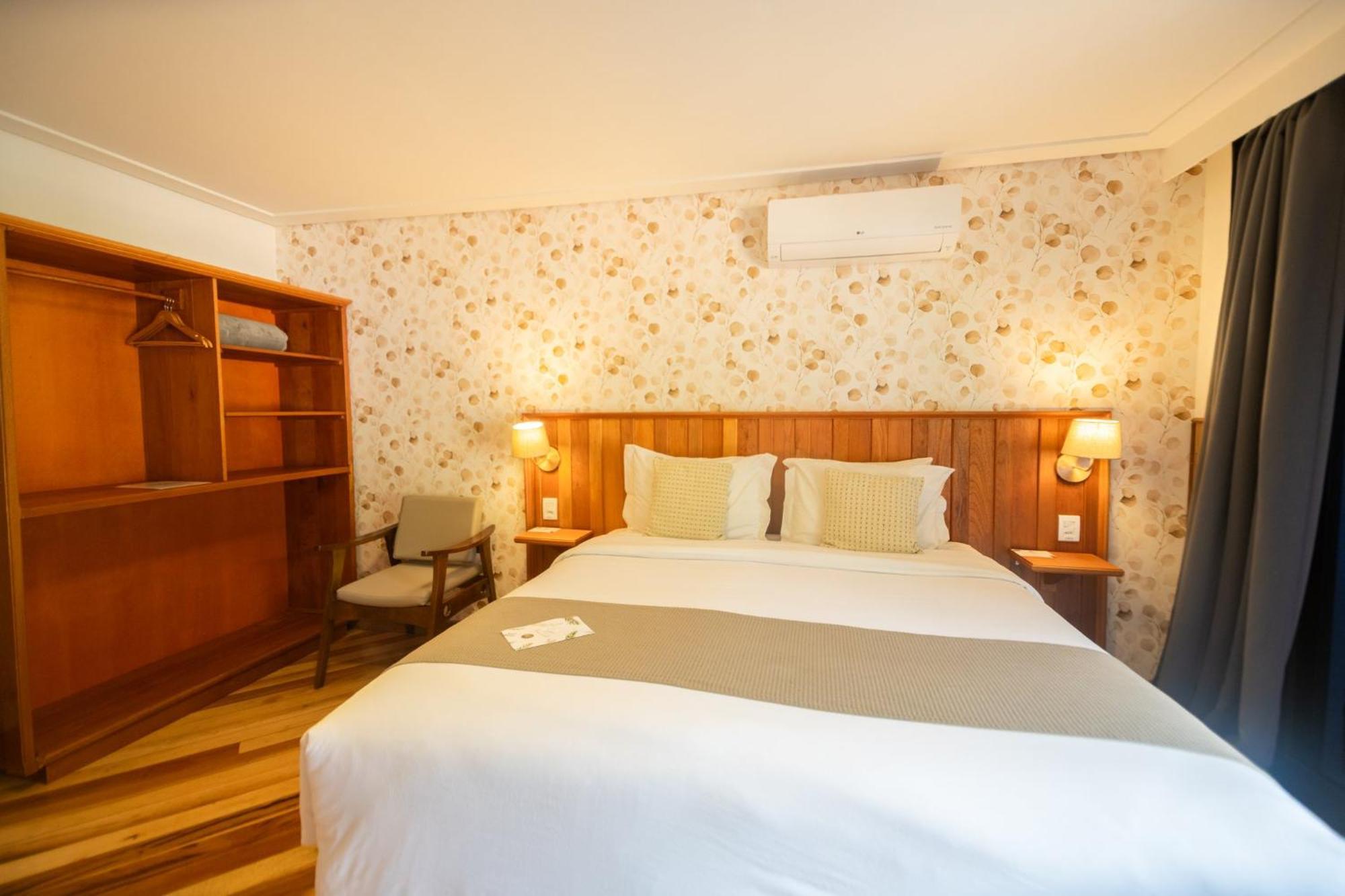 Hotel Santa Felicidade *
